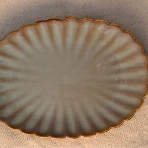 Elegant Cream Scalloped Dinner Plate